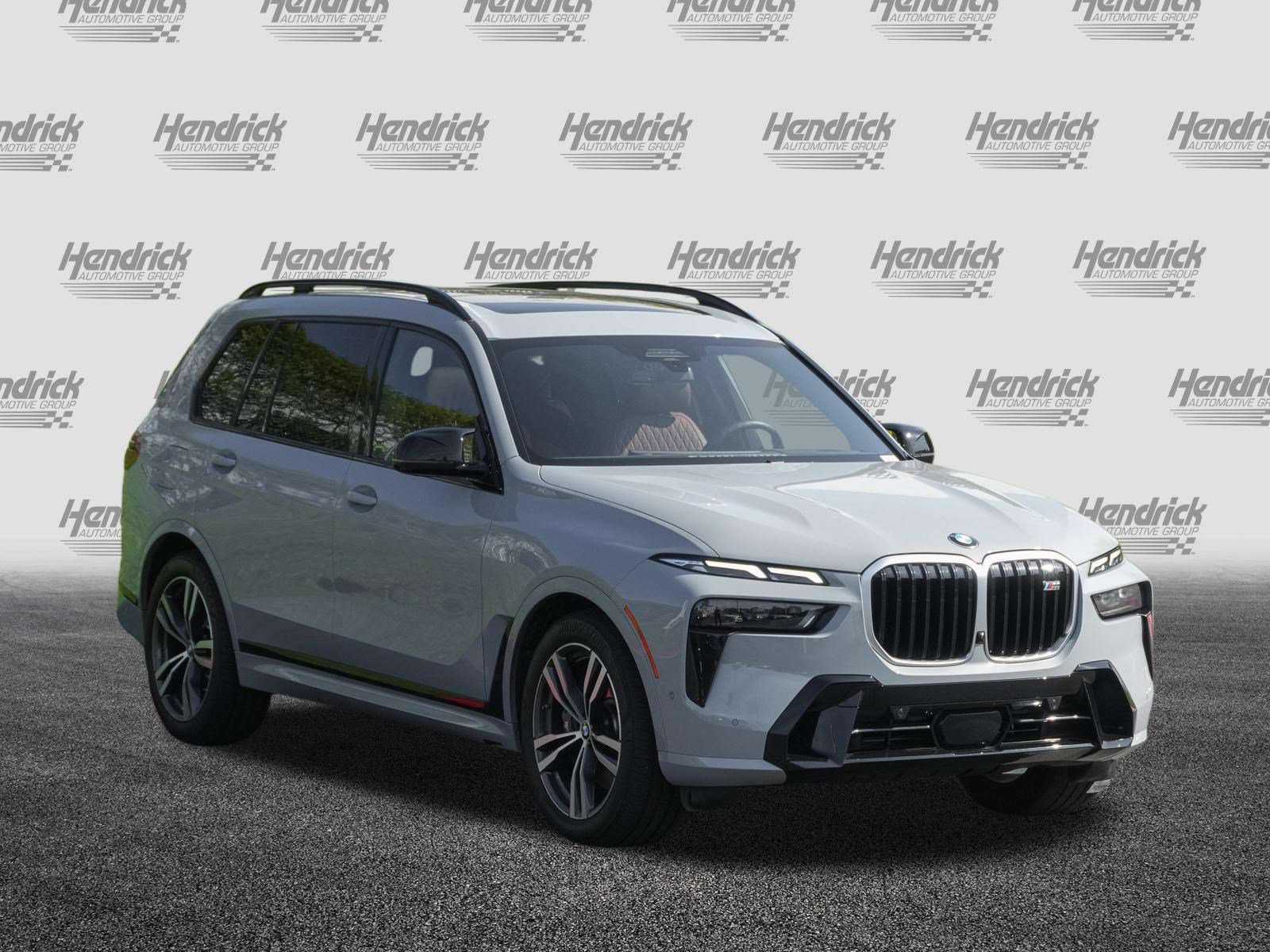 Used 2026 BMW X7 M60i AWD/4WD image 2