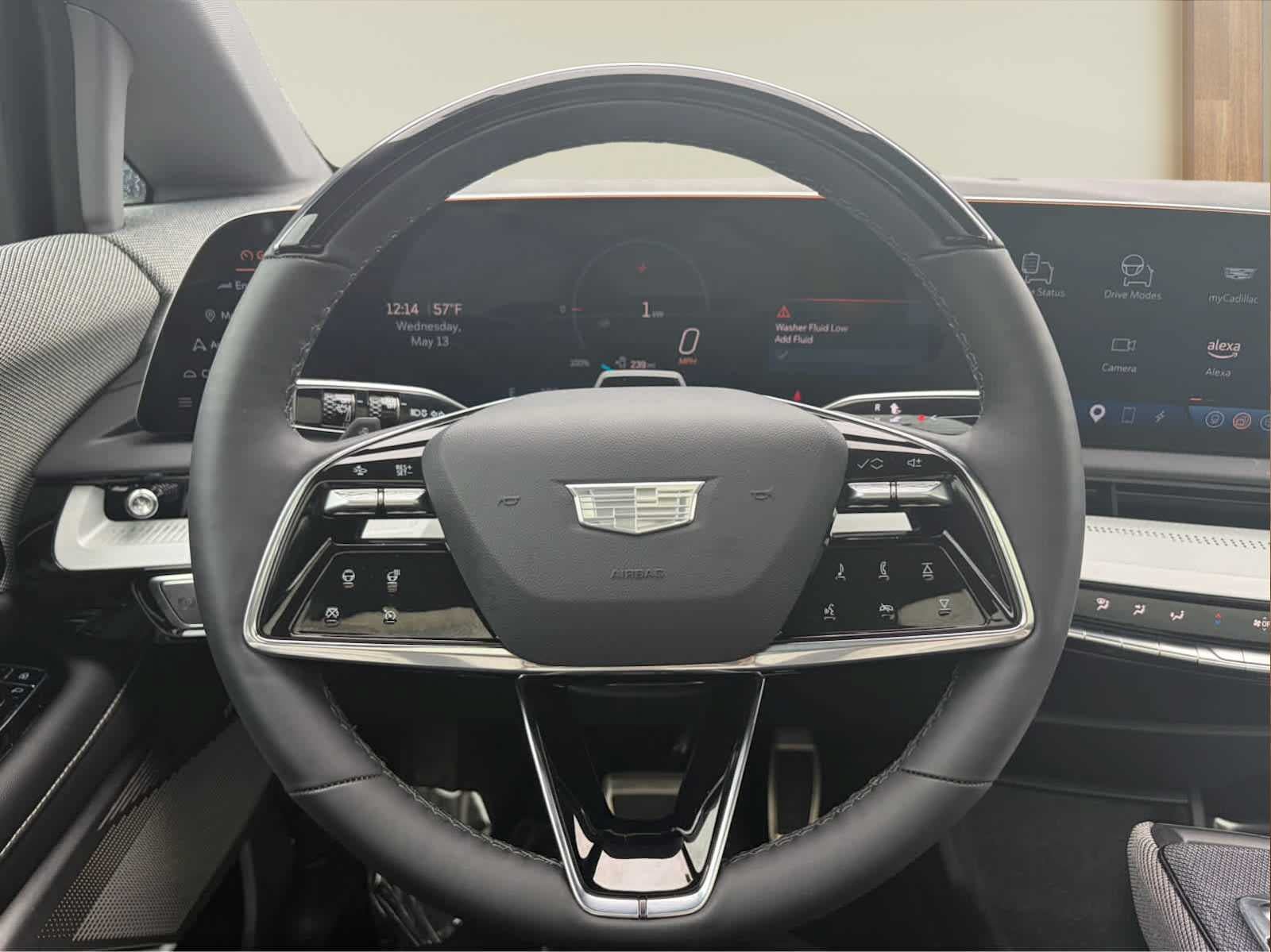 Certified 2025 Cadillac Optiq Luxury 1 AWD/4WD image 9