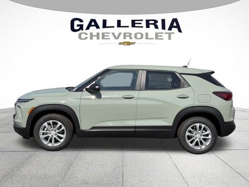 New 2026 Chevrolet TrailBlazer LS w/ LS Convenience Package FWD image 4