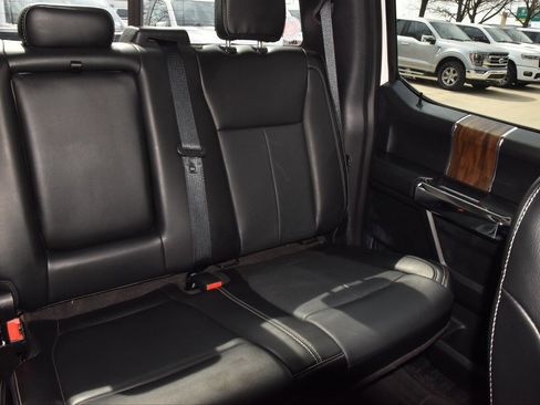 Used 2019 Ford F150 Lariat w/ Equipment Group 502A Luxury image 21