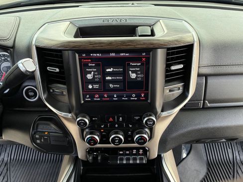 Used 2021 RAM 2500 Laramie w/ Body Color Bumper Group AWD/4WD image 23