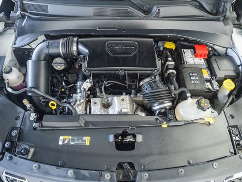 Used 2023 Jeep Compass Latitude image 25