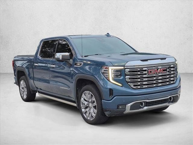 Used 2024 GMC Sierra 1500 Denali w/ Denali Reserve Package AWD/4WD image 3