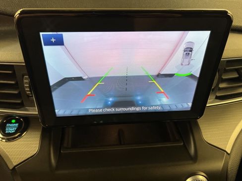 Certified 2020 Ford Explorer XLT w/ Equipment Group 202A image 10