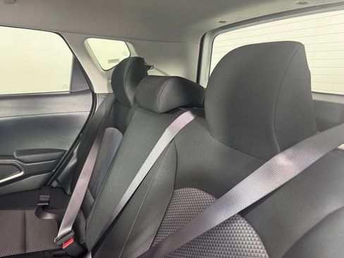 Used 2025 Kia Soul LX w/ LX Technology Package FWD image 11