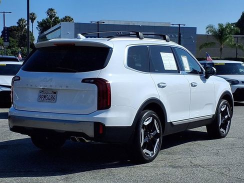 Certified 2025 Kia Telluride S FWD image 5