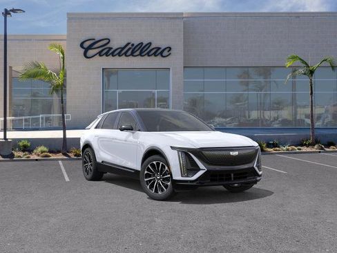 New 2026 Cadillac Lyriq Sport RWD image 1