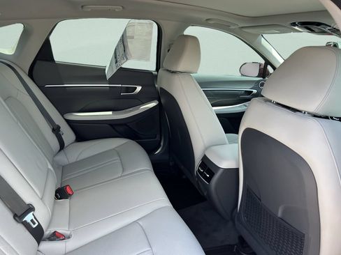 New 2026 Hyundai Sonata Limited FWD image 22