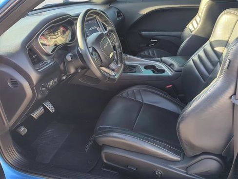 Used 2019 Dodge Challenger SRT Hellcat w/ Laguna Leather Package RWD image 10