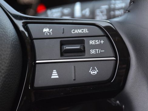 Used 2025 Honda HR-V EX-L image 26