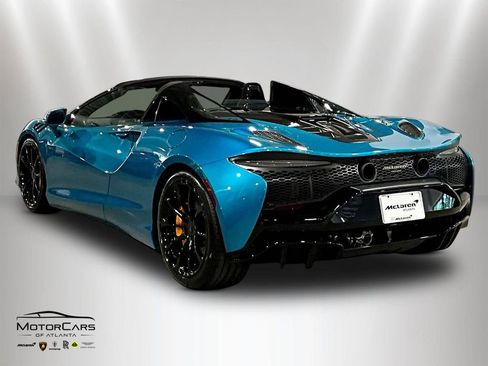 New 2026 McLaren Artura Spider image 3