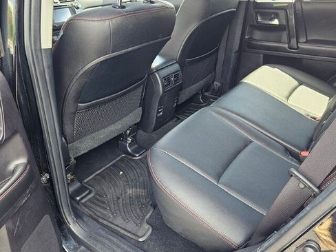 Used 2014 Toyota 4Runner Trail Premium AWD/4WD image 9