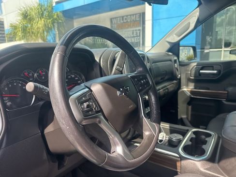 Used 2021 Chevrolet Silverado 1500 LT Trail Boss AWD/4WD image 14