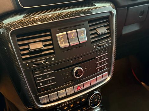 Used 2017 Mercedes-Benz G 63 AMG 4MATIC image 23