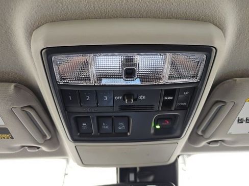 Used 2023 Toyota 4Runner SR5 Premium w/ Moonroof Package image 27