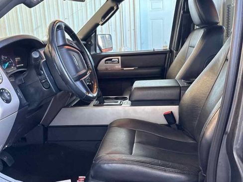 Used 2017 Ford Expedition EL XLT w/ Equipment Group 202A AWD/4WD image 5