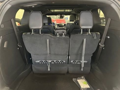 New 2026 Chrysler Pacifica Select w/ S Appearance Package image 18