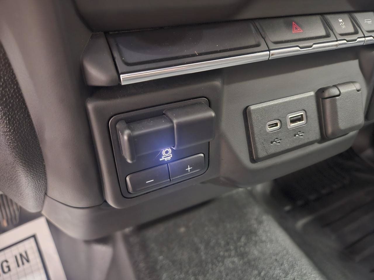 Used 2021 Chevrolet Silverado 2500 W/T w/ WT Convenience Package RWD image 18