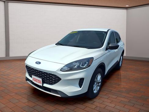 Certified 2022 Ford Escape SE w/ Convenience Package image 4