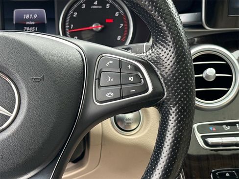 Used 2017 Mercedes-Benz GLC 300 4MATIC Coupe image 8