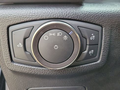 Used 2018 Ford F150 Raptor w/ Equipment Group 802A Luxury image 21