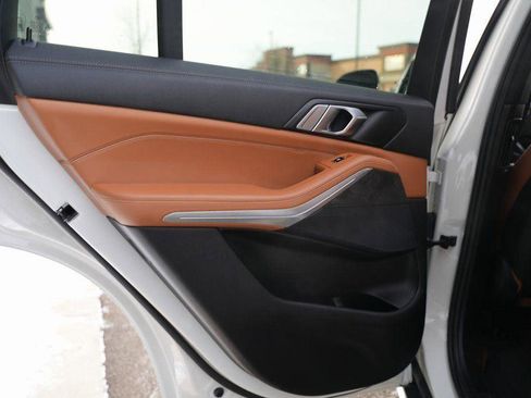 Used 2022 BMW X5 xDrive40i w/ Luxury Seating Package image 44