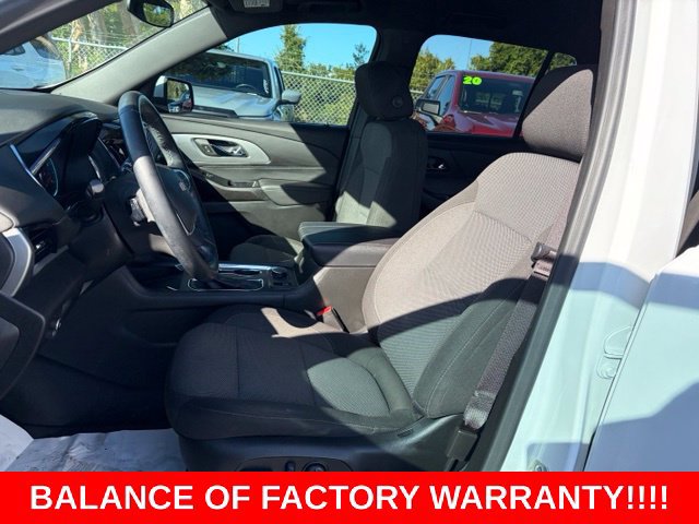 Used 2023 Chevrolet Traverse LT FWD image 14