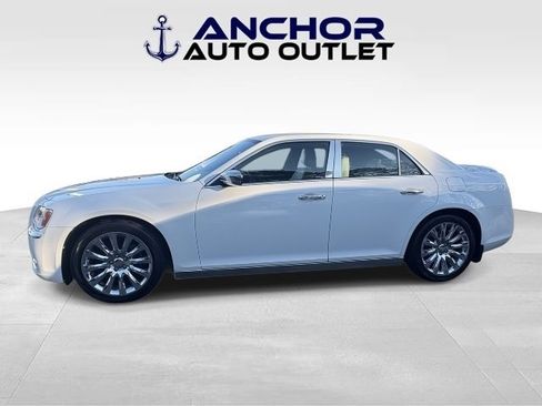 Used 2014 Chrysler 300 Uptown Edition w/ Quick Order Package 22M image 5