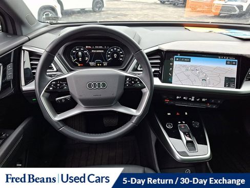 Used 2024 Audi Q4 e-tron Premium Plus image 12