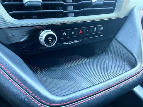 Used 2026 Ford Explorer ST-Line w/ Premium Package RWD image 33