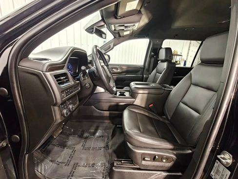 Used 2022 Chevrolet Suburban LT w/ Luxury Package AWD/4WD image 30