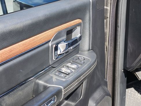 Used 2014 RAM 3500 Laramie w/ Protection Group image 12