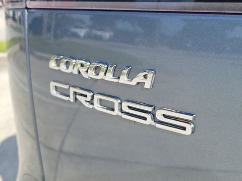 Certified 2025 Toyota Corolla Cross L FWD image 9