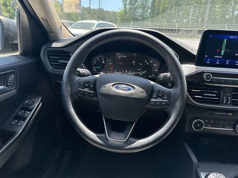 Used 2020 Ford Escape SE FWD image 24