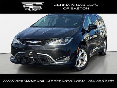 Used 2018 Chrysler Pacifica Touring-L Plus w/ Tire & Wheel Group