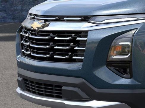 New 2026 Chevrolet Equinox LT FWD image 13
