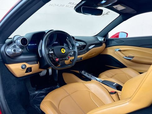 Certified 2020 Ferrari F8 Tributo RWD image 19