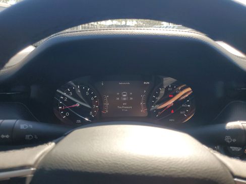 New 2026 Jeep Compass Latitude image 14