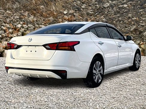 Used 2020 Nissan Altima 2.5 S image 2