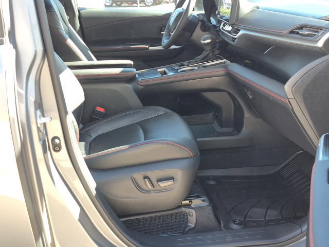 Used 2026 Toyota Sienna XSE FWD image 24