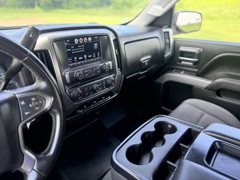 Used 2018 Chevrolet Silverado 1500 LT w/ Texas Edition AWD/4WD image 20