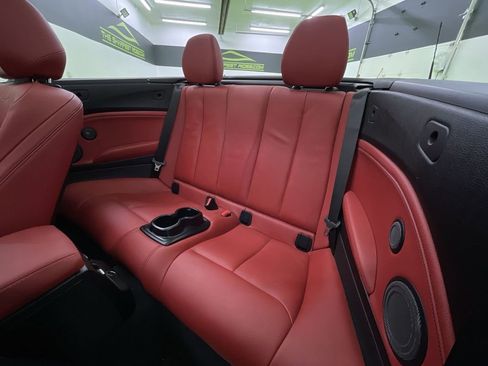 Used 2021 BMW 230i xDrive Convertible w/ Premium Package image 27