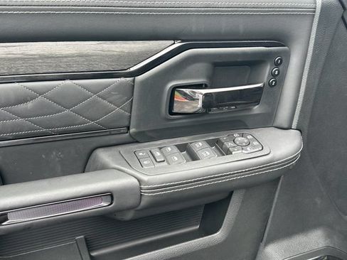 New 2026 RAM 3500 Limited AWD/4WD image 12