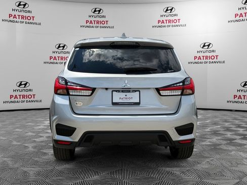 Used 2025 Mitsubishi Outlander Sport AWD image 3