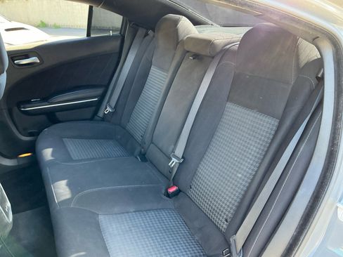 Used 2019 Dodge Charger Scat Pack w/ Dynamics Package image 18