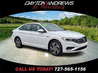 Used 2021 Volkswagen Jetta SEL image 1