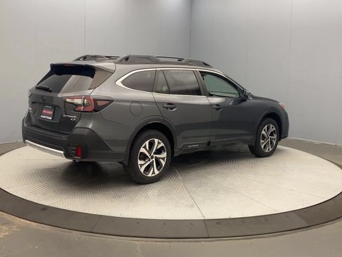 Used 2021 Subaru Outback Limited XT AWD/4WD image 5