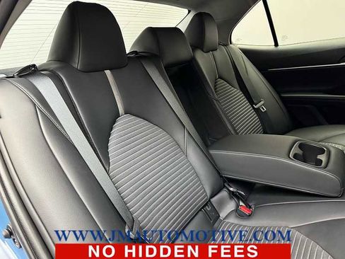 Used 2023 Toyota Camry SE image 18