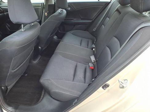 Used 2015 Honda Accord Sport image 7