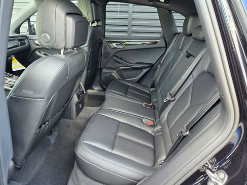New 2026 Porsche Macan S image 18